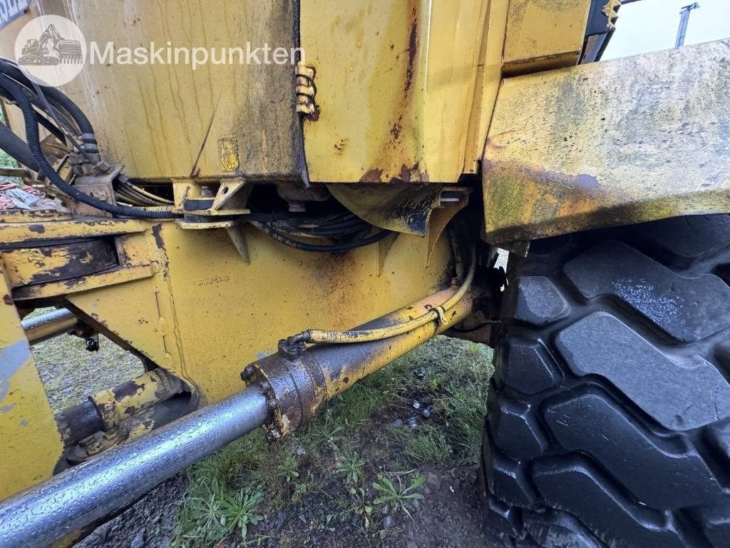 Zglobni kiper Volvo BM A 20: slika 38