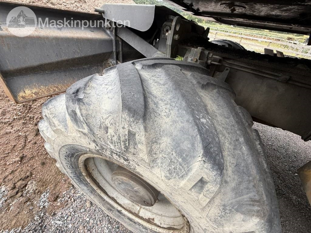 Bager točkaš Volvo EW 140 C: slika 50 Bager točkaš Volvo EW 140 C: slika 50
