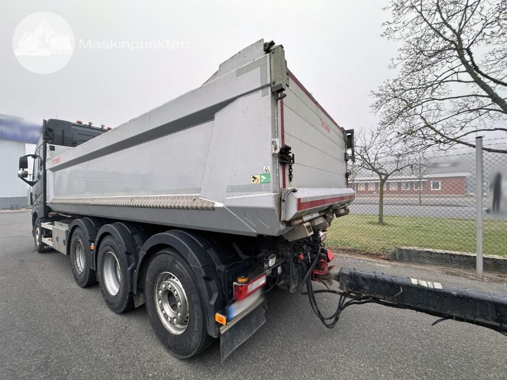 Volvo FH 16 750  - Istovarivač: slika 2 Volvo FH 16 750  - Istovarivač: slika 2