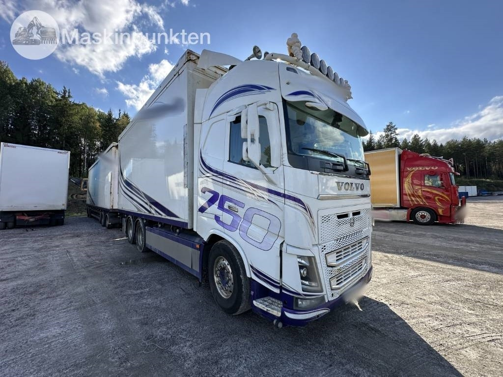 Volvo FH 16 750 - Kamion sa zatvorenim sandukom: slika 4 Volvo FH 16 750 - Kamion sa zatvorenim sandukom: slika 4