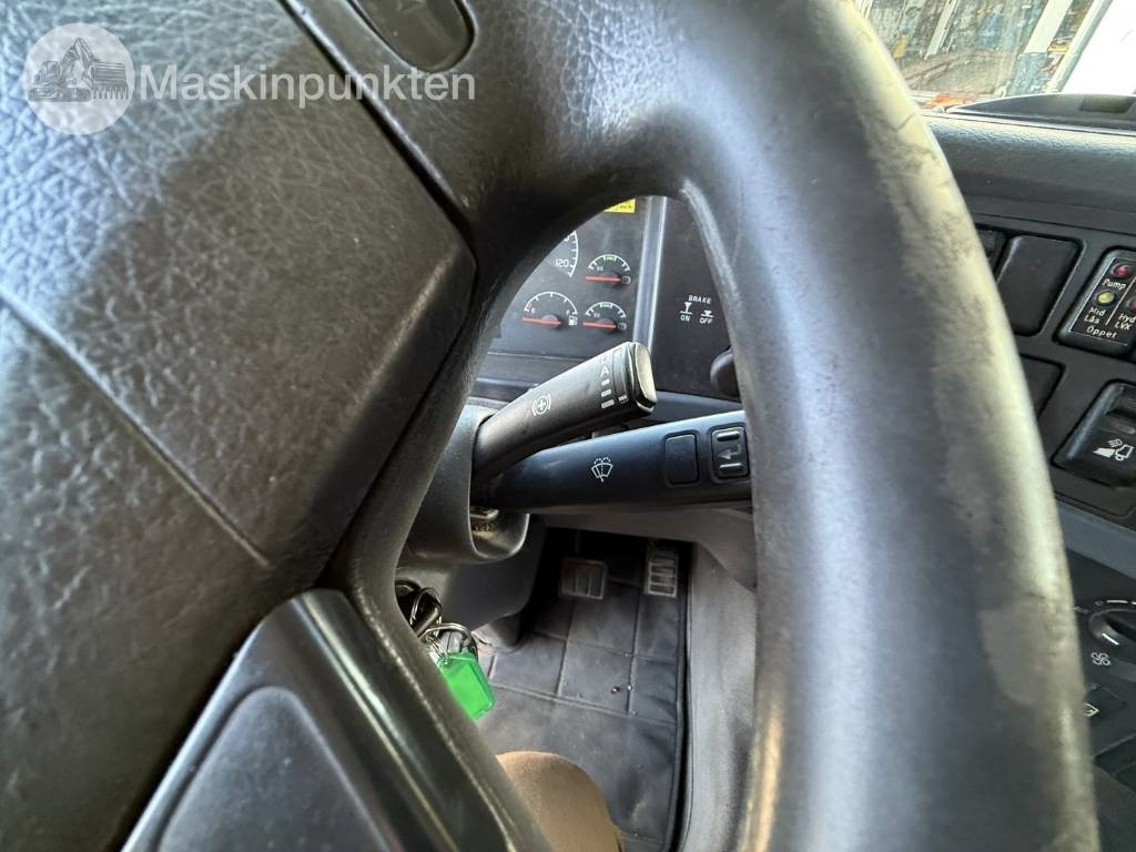 Lizing Volvo FH 520  Volvo FH 520: slika 19