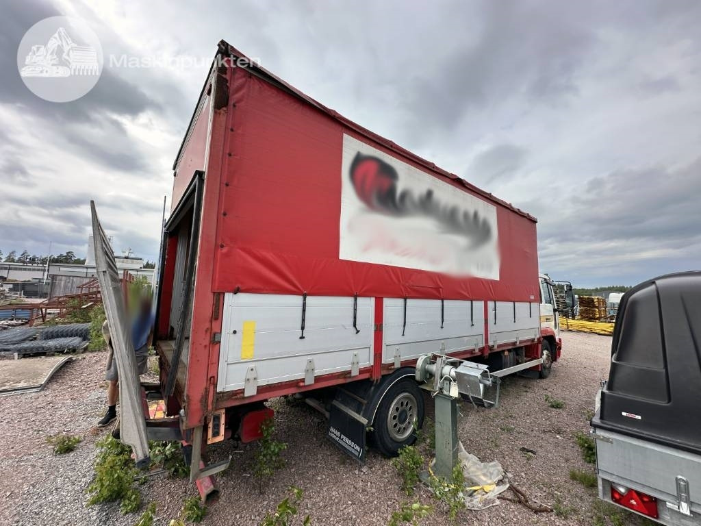 Volvo FL 6  - Kamion sa zatvorenim sandukom: slika 4 Volvo FL 6  - Kamion sa zatvorenim sandukom: slika 4