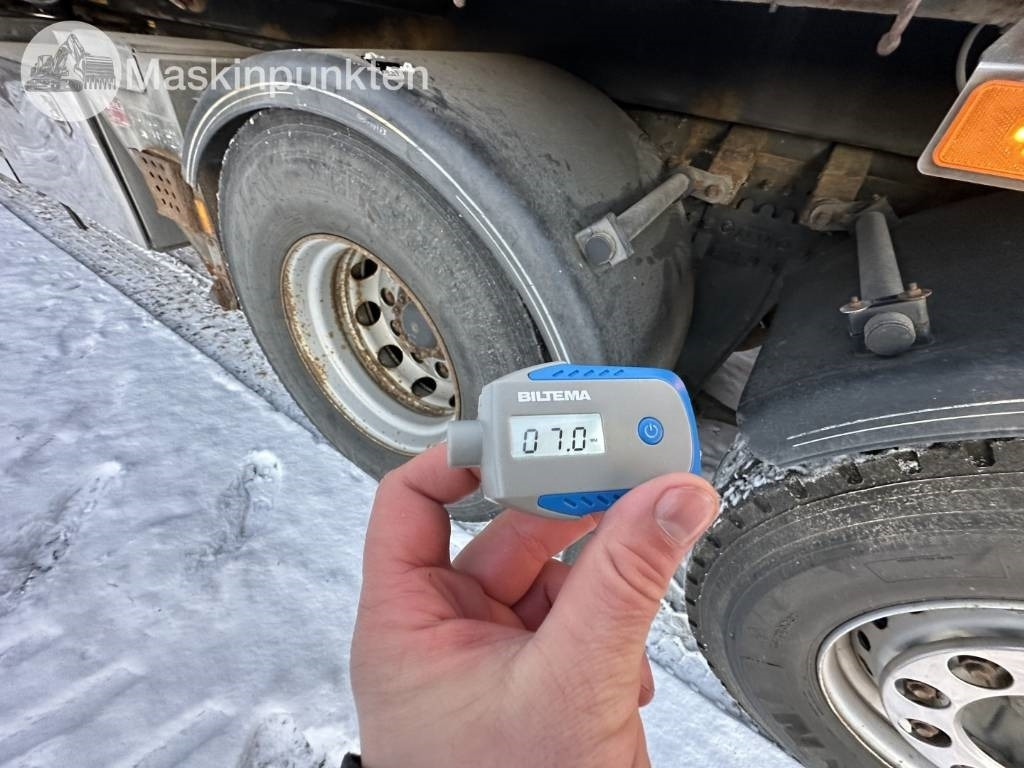 Lizing Volvo FM 480  Volvo FM 480: slika 39