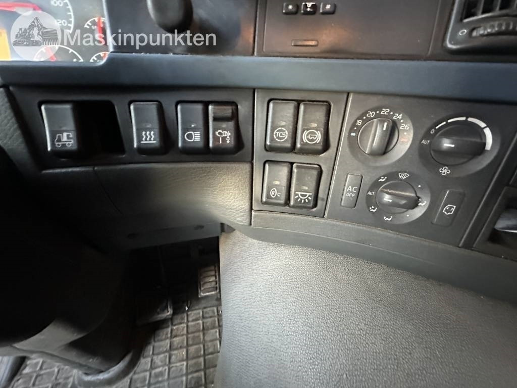 Lizing Volvo FM 480  Volvo FM 480: slika 22