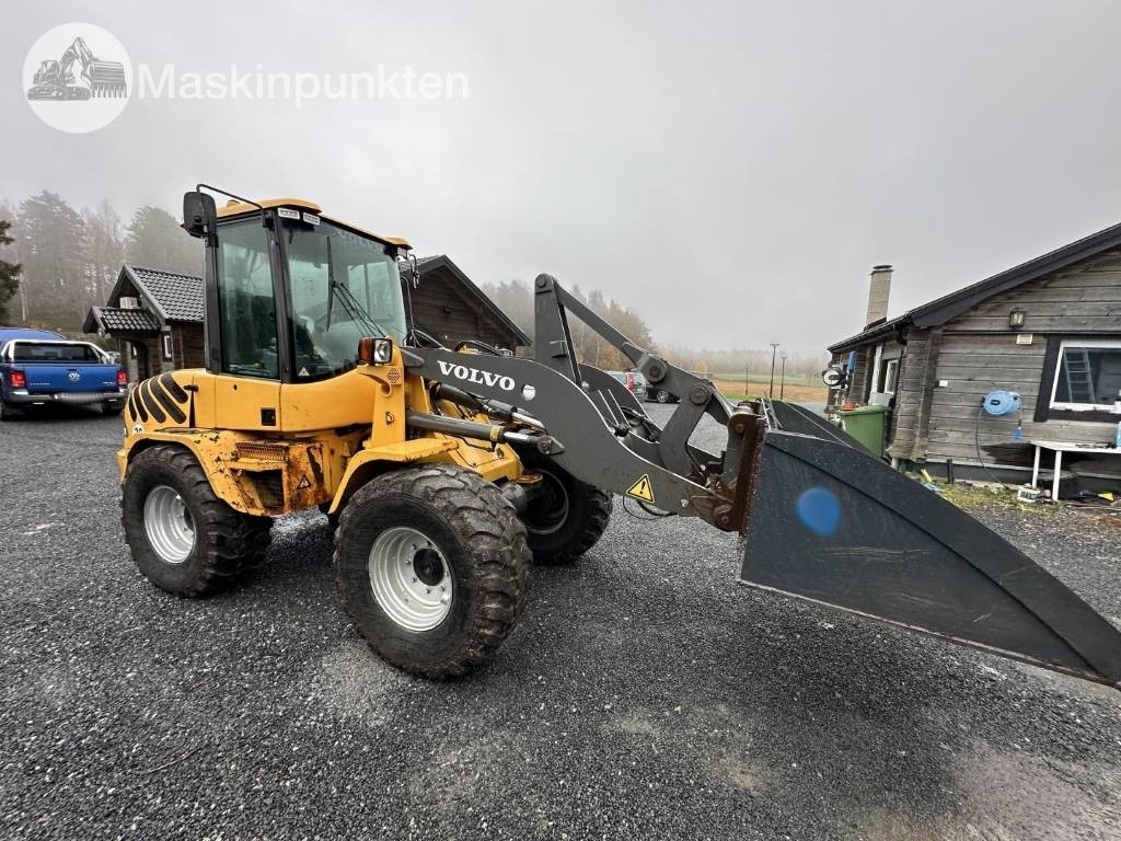 Volvo L 35 B - Utovarivač točkaš: slika 3 Volvo L 35 B - Utovarivač točkaš: slika 3