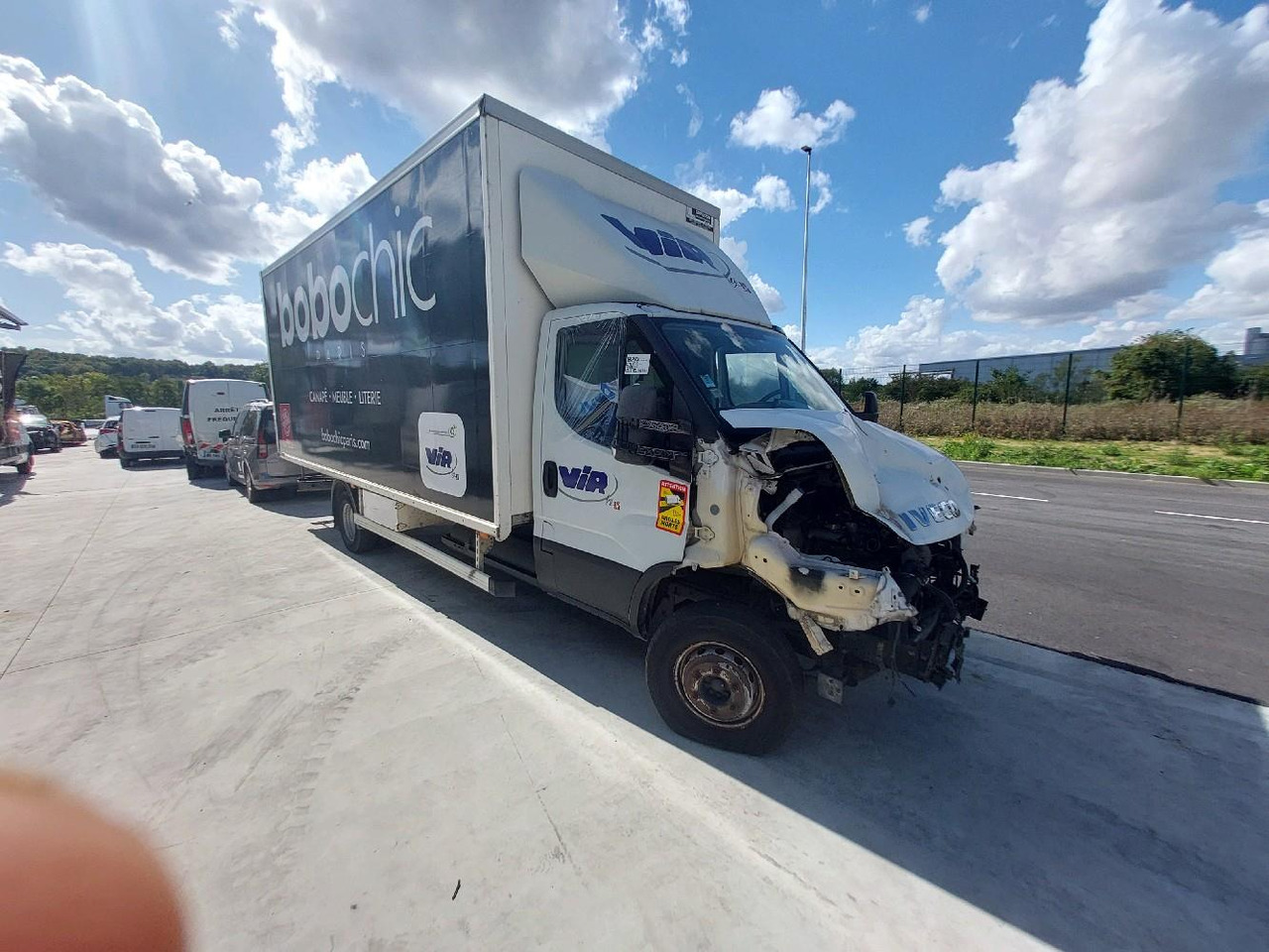 IVECO PORTEUR 65C14N - Dostavno vozilo sa zatvorenim sandukom: slika 1 IVECO PORTEUR 65C14N - Dostavno vozilo sa zatvorenim sandukom: slika 1