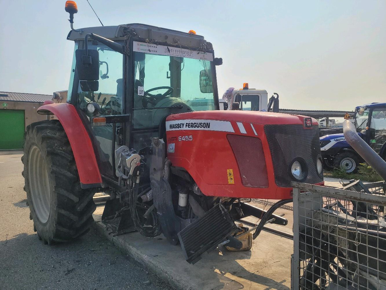 MASSEY FERGUSON 6455 - Traktor: slika 1 MASSEY FERGUSON 6455 - Traktor: slika 1