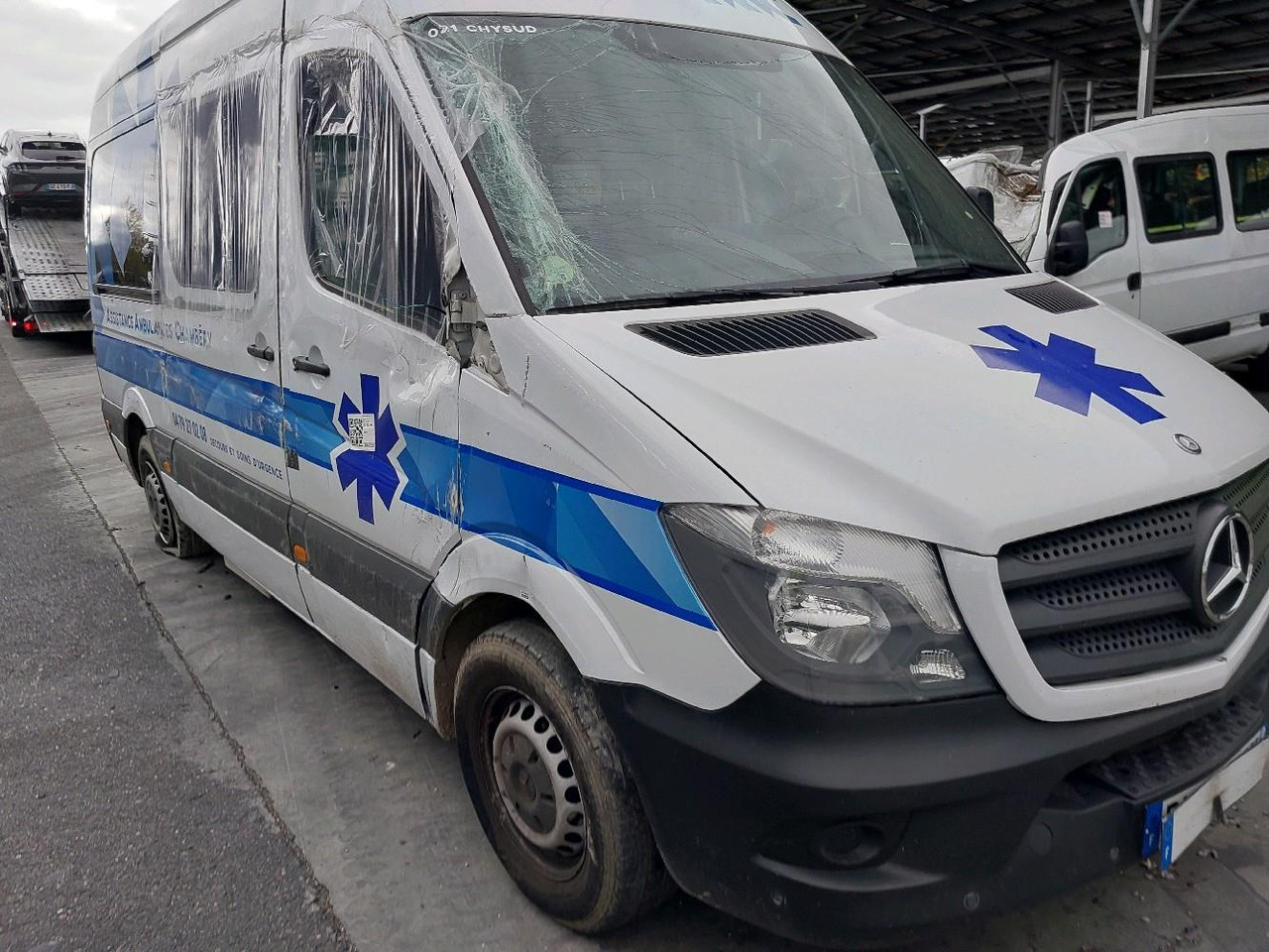 MERCEDES SPRINTER II 313 2.2 CDI 130 - Vozilo hitne pomoći: slika 2 MERCEDES SPRINTER II 313 2.2 CDI 130 - Vozilo hitne pomoći: slika 2
