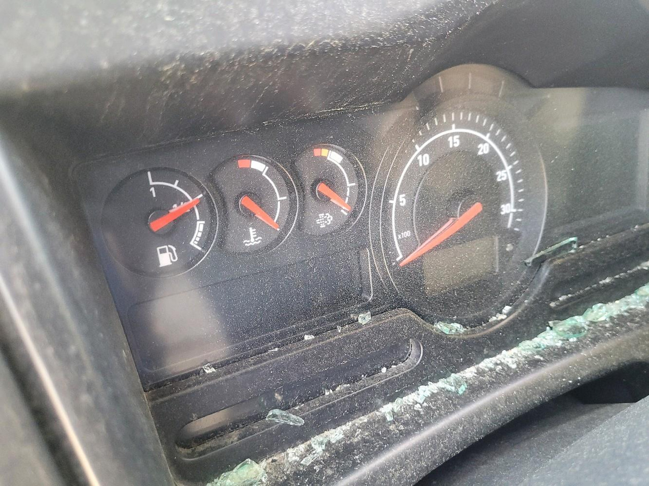 Kamion sa zatvorenim sandukom RENAULT D19 WIDE: slika 16