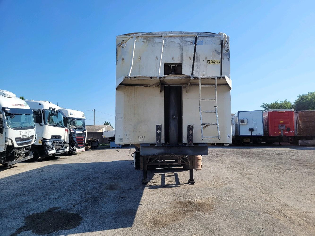 SAMRO ST3310 3 ESSIEUX - Poluprikolica istovarivača: slika 1 SAMRO ST3310 3 ESSIEUX - Poluprikolica istovarivača: slika 1