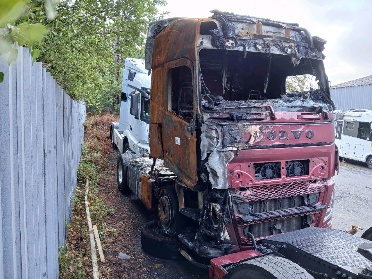 VOLVO FH 500 GLOBETROTTER - Tegljač: slika 2 VOLVO FH 500 GLOBETROTTER - Tegljač: slika 2