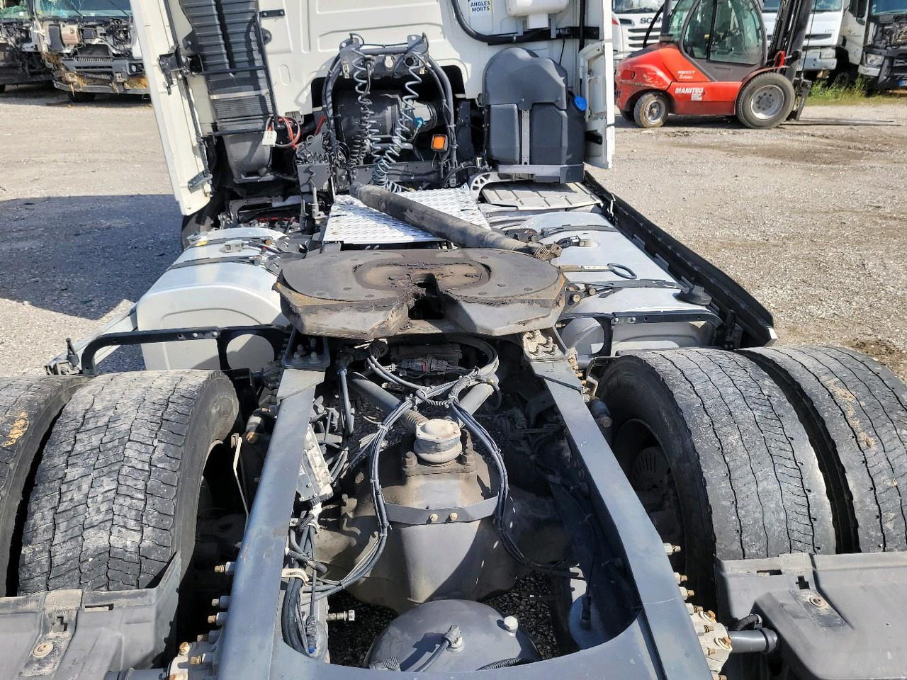 Lizing VOLVO FH 500 GLOBETROTTER VOLVO FH 500 GLOBETROTTER: slika 6 Lizing VOLVO FH 500 GLOBETROTTER VOLVO FH 500 GLOBETROTTER: slika 6