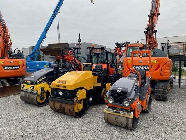 Valjak za puteve Bomag BW 120 AD-5: slika 20
