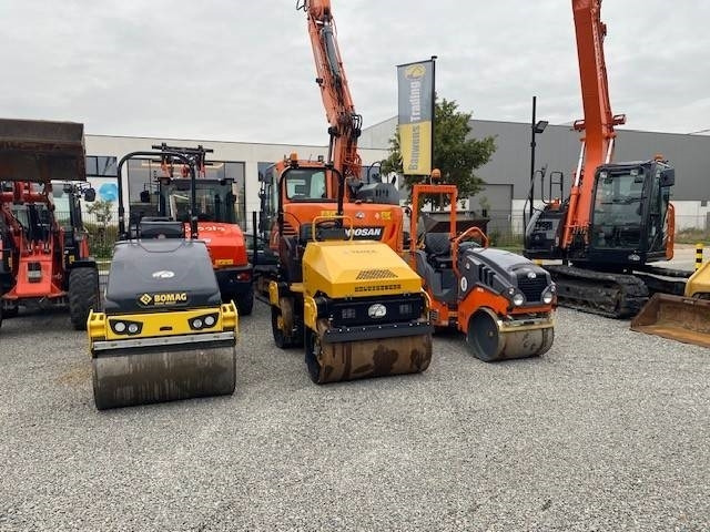 Valjak za puteve Bomag BW 120 AD-5: slika 22