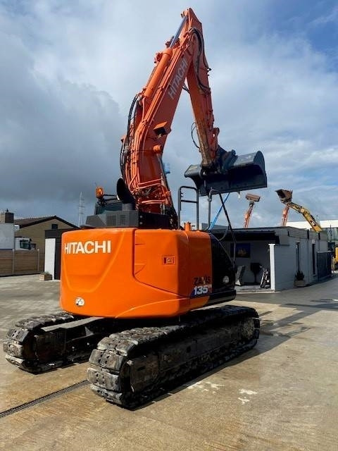 Hitachi 135 US-6 - Bager guseničar: slika 2 Hitachi 135 US-6 - Bager guseničar: slika 2