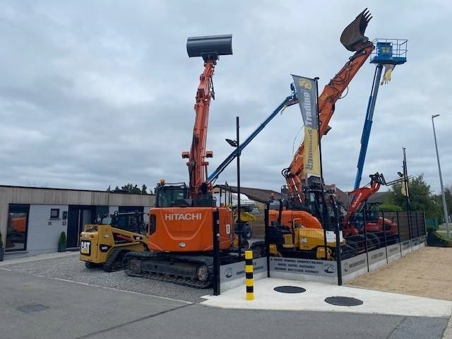 Kubota R 065 - Utovarivač točkaš: slika 5 Kubota R 065 - Utovarivač točkaš: slika 5