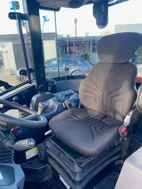 Lizing Kubota R 065  Kubota R 065: slika 13