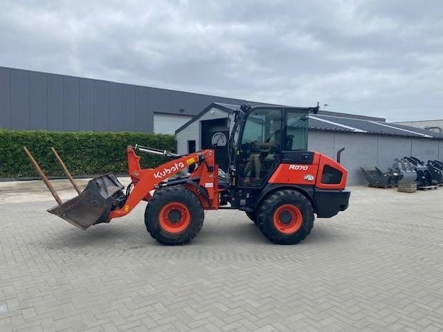 Kubota R 070 - Utovarivač točkaš: slika 2 Kubota R 070 - Utovarivač točkaš: slika 2