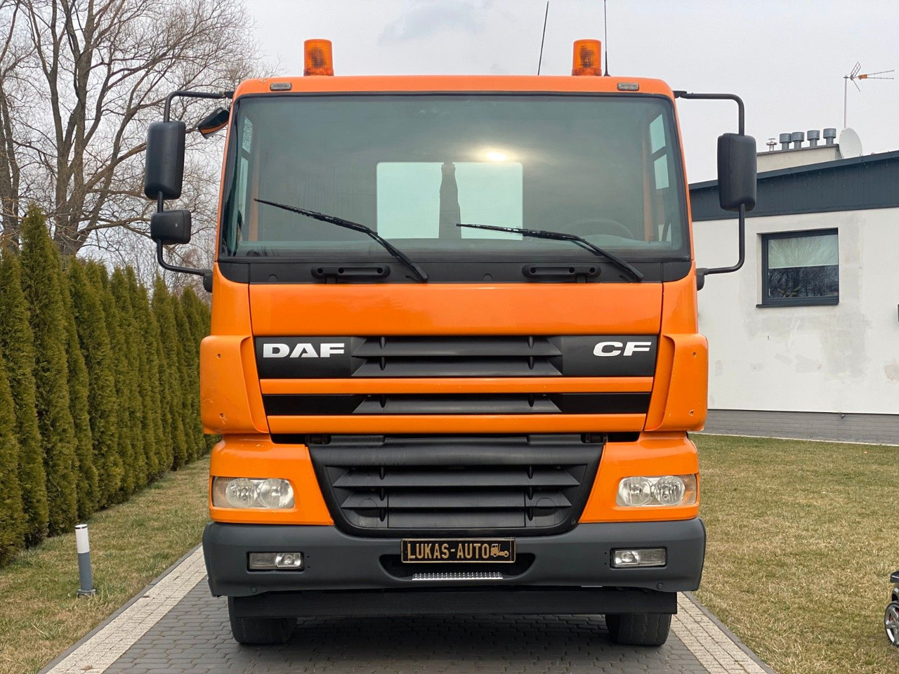 DAF CF 85.340 6X4 MANUAL GEARBOX - Kamion sa hidrauličnom kukom: slika 2 DAF CF 85.340 6X4 MANUAL GEARBOX - Kamion sa hidrauličnom kukom: slika 2