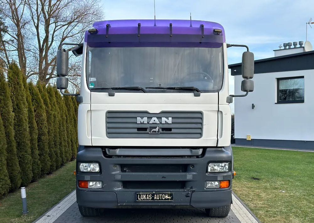 MAN TGA 24.410 6x4 HIAB MANUAL - Kamion sa tovarnim sandukom, Kamion sa dizalicom: slika 3 MAN TGA 24.410 6x4 HIAB MANUAL - Kamion sa tovarnim sandukom, Kamion sa dizalicom: slika 3