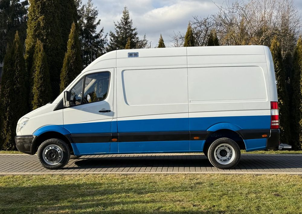 Mercedes-Benz SPRINTER 516 3,5 T MANUAL - Furgon: slika 5 Mercedes-Benz SPRINTER 516 3,5 T MANUAL - Furgon: slika 5