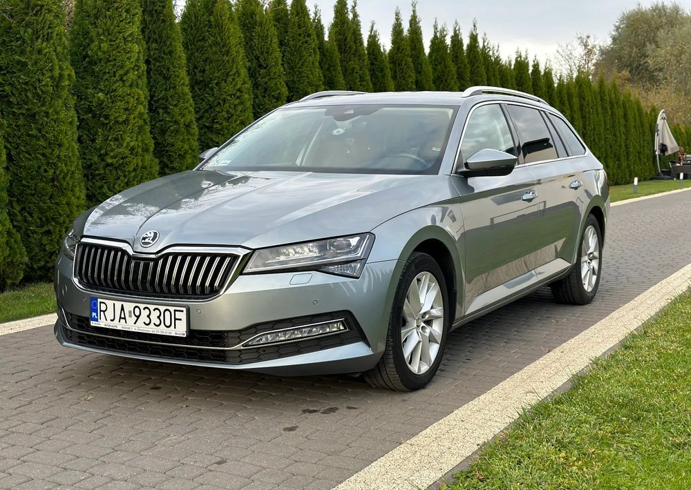 Skoda Superb 2.0 TDI SCR Style DSG - Karavan: slika 1 Skoda Superb 2.0 TDI SCR Style DSG - Karavan: slika 1