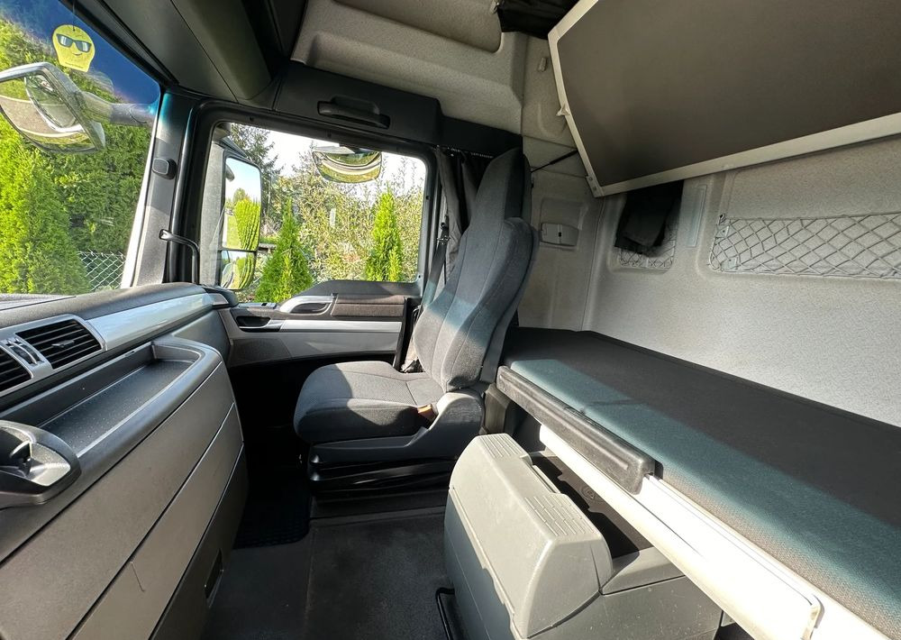 Tegljač MAN TGX 18.440 HYDRAULIKA: slika 9