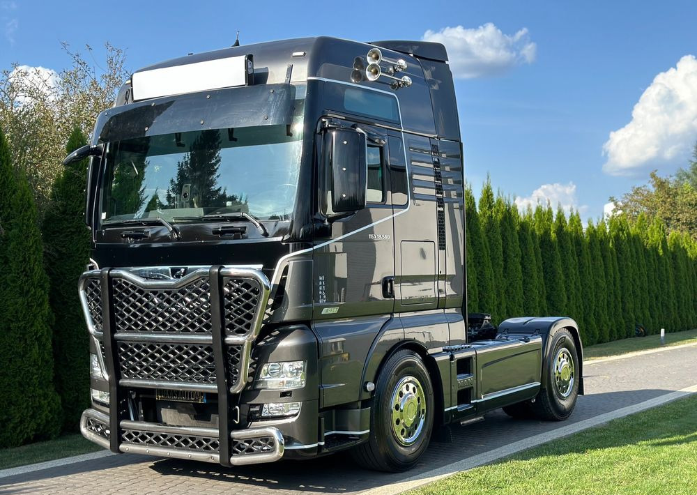 MAN TGX 18.580 D38 XXL RETARDER - Tegljač: slika 1 MAN TGX 18.580 D38 XXL RETARDER - Tegljač: slika 1