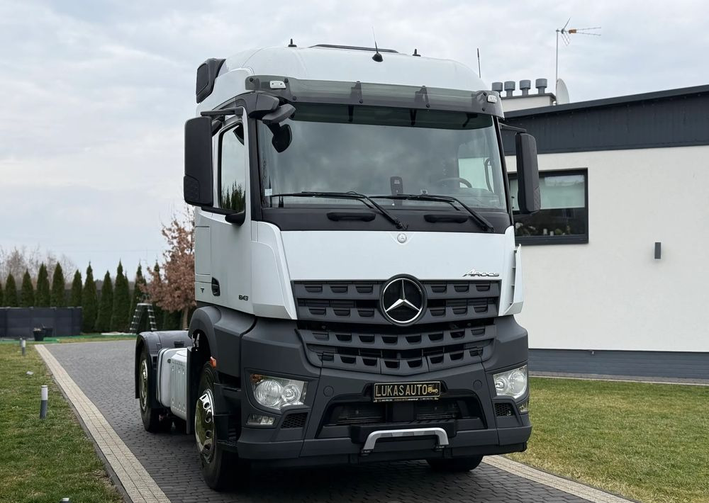 Mercedes-Benz AROCS 1843 HYDRAULIKA - Tegljač: slika 3 Mercedes-Benz AROCS 1843 HYDRAULIKA - Tegljač: slika 3
