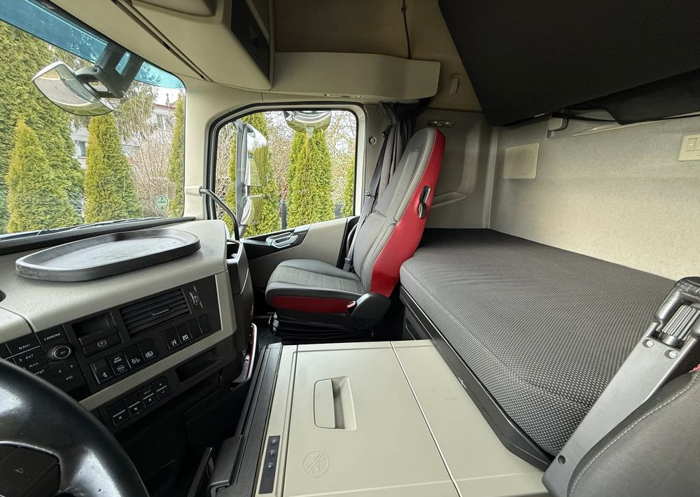 Tegljač Volvo FH 500 XXL PARK COOL: slika 11 Tegljač Volvo FH 500 XXL PARK COOL: slika 11