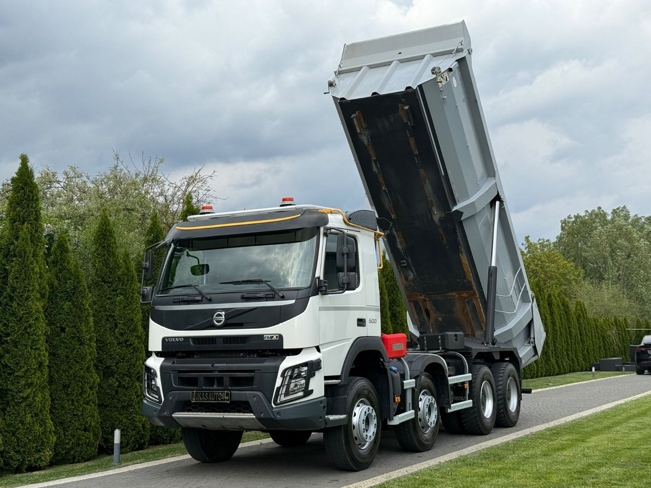 Volvo FMX 500 8X4 RETARDER - Istovarivač: slika 1 Volvo FMX 500 8X4 RETARDER - Istovarivač: slika 1