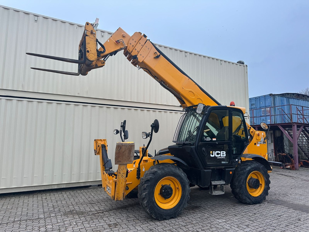 JCB 540-170, 17 M / 4 T , 2018 BJ, 2.986 BH - Teleskopski upravljač: slika 1 JCB 540-170, 17 M / 4 T , 2018 BJ, 2.986 BH - Teleskopski upravljač: slika 1