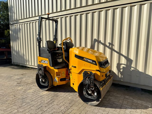 JCB CT260-120 / 2019 BJ / 751 H / 2.560 KG - Valjak za puteve: slika 4 JCB CT260-120 / 2019 BJ / 751 H / 2.560 KG - Valjak za puteve: slika 4