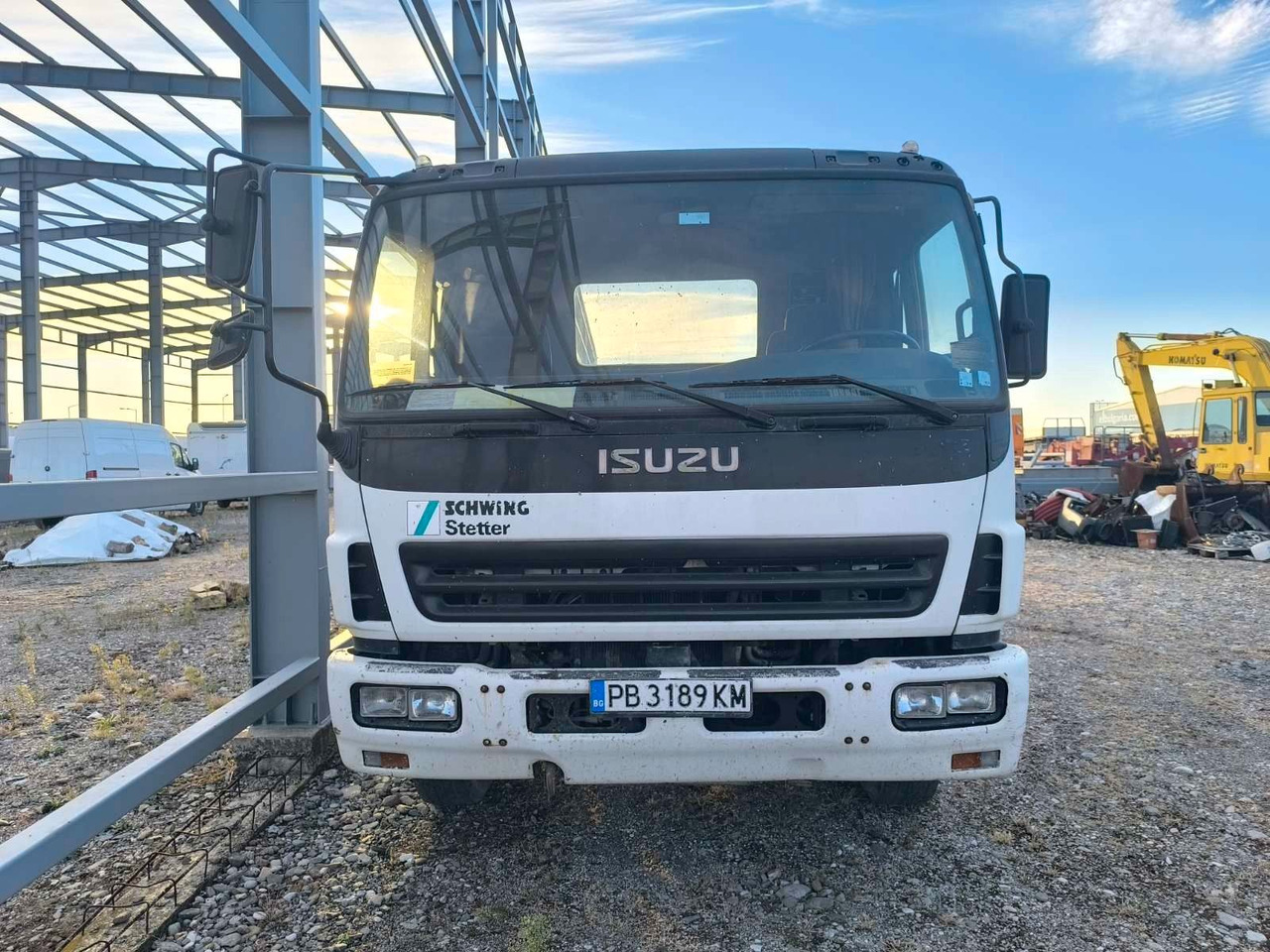 Isuzu 2.8 CXZ 81 - Kamion sa golom šasijom i zatvorenom kabinom: slika 2 Isuzu 2.8 CXZ 81 - Kamion sa golom šasijom i zatvorenom kabinom: slika 2