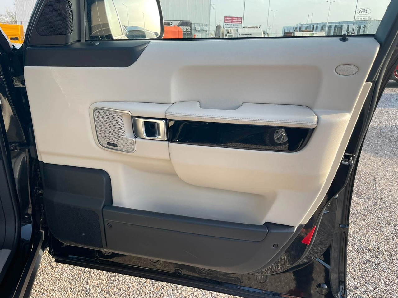 SUV Land Rover Range Rover Vogue 4.4 TDV8: slika 13