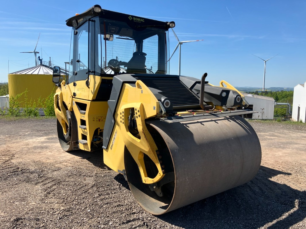 Valjak za puteve BOMAG DE BW 161 AD-5  Stage IIIb/Tier 4i: slika 25