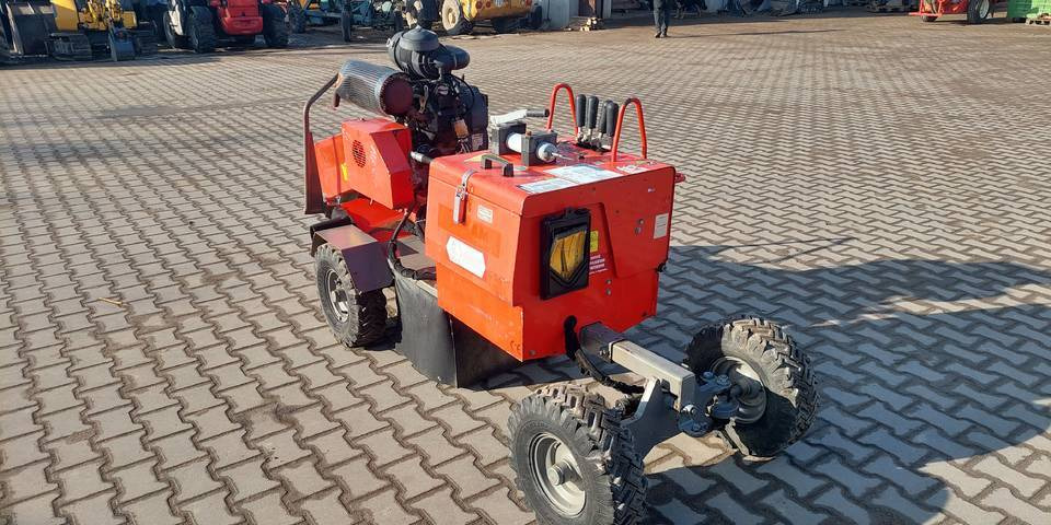 Drobilica za panjeve Frezarka do pni Vermeer SC252: slika 8