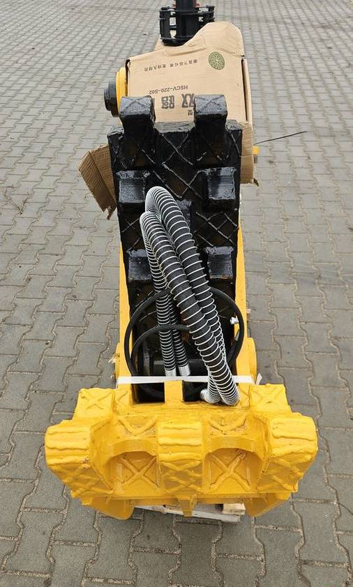 Nowa hydrauliczna szczęka krusząca YHA do koparki nożyce wyburzeniowe - Makaze za rušenje: slika 3 Nowa hydrauliczna szczęka krusząca YHA do koparki nożyce wyburzeniowe - Makaze za rušenje: slika 3