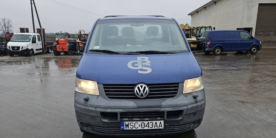 Volkswagen Transporter T5 2.5 skrzynia FV23% klima automat Webasto - Dostavno vozilo s ravnom platformom: slika 3 Volkswagen Transporter T5 2.5 skrzynia FV23% klima automat Webasto - Dostavno vozilo s ravnom platformom: slika 3
