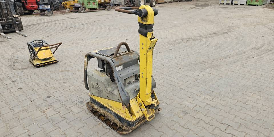 Zagęszczarka Wacker Neuson DPU6555 2017 500 kg FV23% - Vibraciona ploča: slika 4 Zagęszczarka Wacker Neuson DPU6555 2017 500 kg FV23% - Vibraciona ploča: slika 4