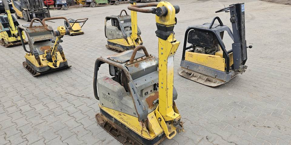 Zagęszczarka Wacker Neuson DPU6555 2017 500 kg - Vibraciona ploča: slika 4 Zagęszczarka Wacker Neuson DPU6555 2017 500 kg - Vibraciona ploča: slika 4