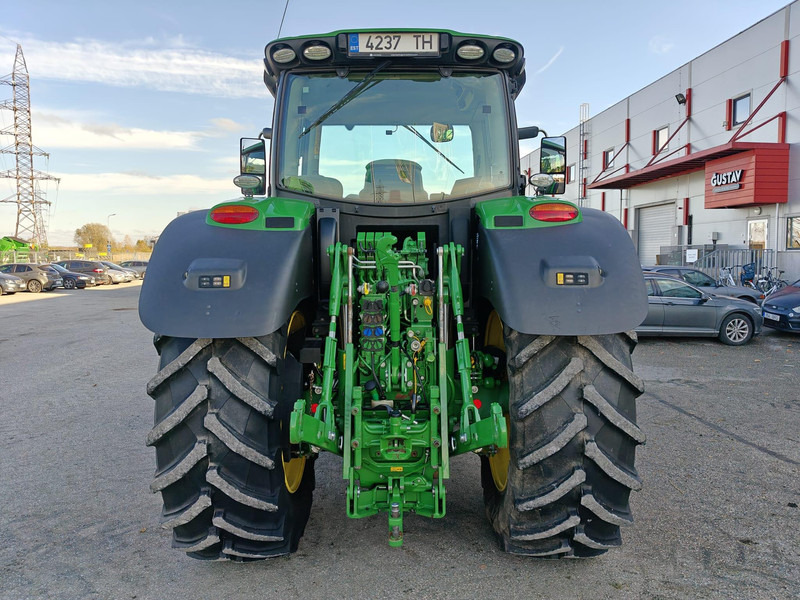 John Deere 6215R Autopowr - Traktor: slika 4 John Deere 6215R Autopowr - Traktor: slika 4
