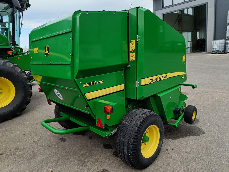 John Deere 623N - Balirka za okrugle bale: slika 4 John Deere 623N - Balirka za okrugle bale: slika 4