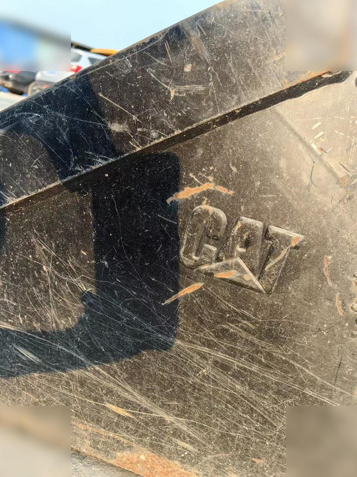 CATERPILLAR 226B - Mini utovarivač: slika 5 CATERPILLAR 226B - Mini utovarivač: slika 5