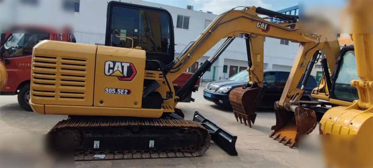 CATERPILLAR 305.5E2 - Mini bager: slika 1 CATERPILLAR 305.5E2 - Mini bager: slika 1
