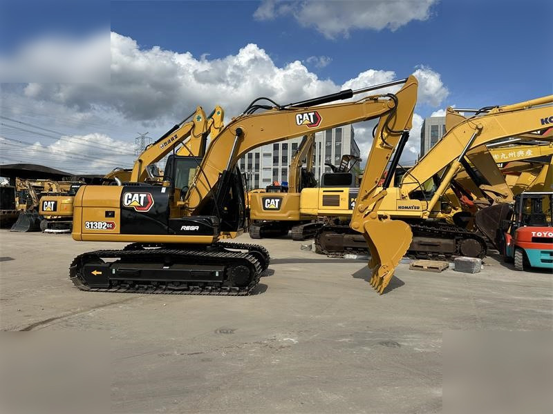 CATERPILLAR 313D2 - Bager guseničar: slika 1 CATERPILLAR 313D2 - Bager guseničar: slika 1