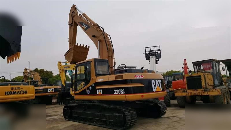 CATERPILLAR 320BL - Bager guseničar: slika 5 CATERPILLAR 320BL - Bager guseničar: slika 5