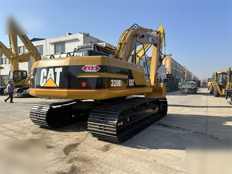 CATERPILLAR 320BL - Bager guseničar: slika 4 CATERPILLAR 320BL - Bager guseničar: slika 4