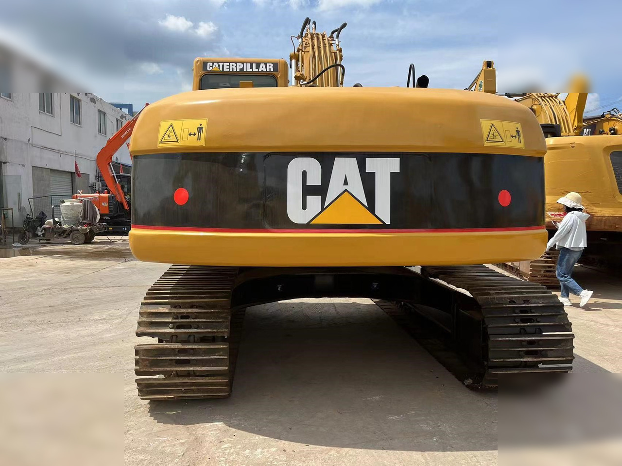 CATERPILLAR 320CL - Bager guseničar: slika 3 CATERPILLAR 320CL - Bager guseničar: slika 3
