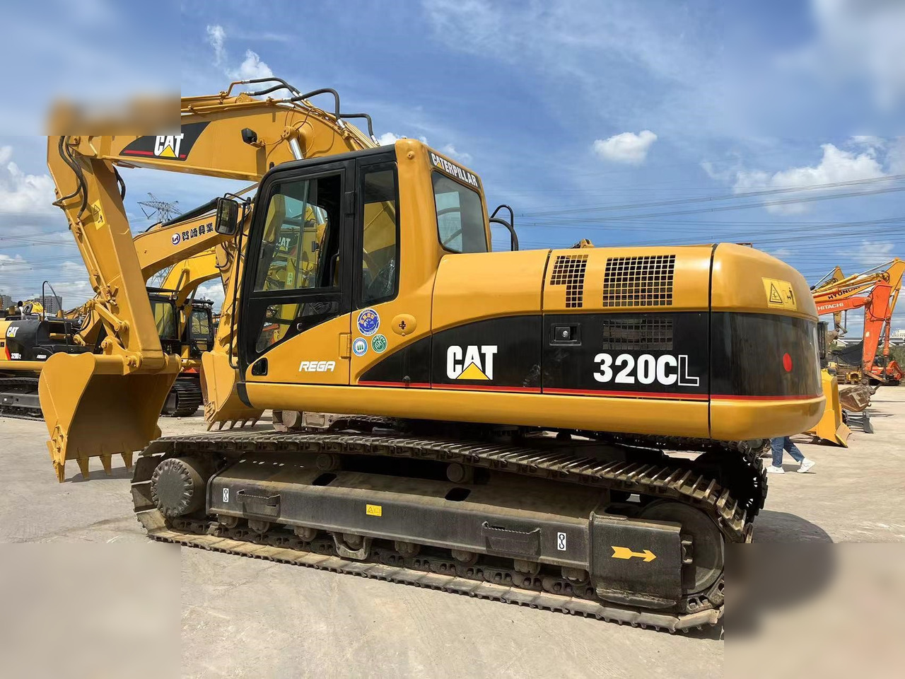 CATERPILLAR 320CL - Bager guseničar: slika 3 CATERPILLAR 320CL - Bager guseničar: slika 3